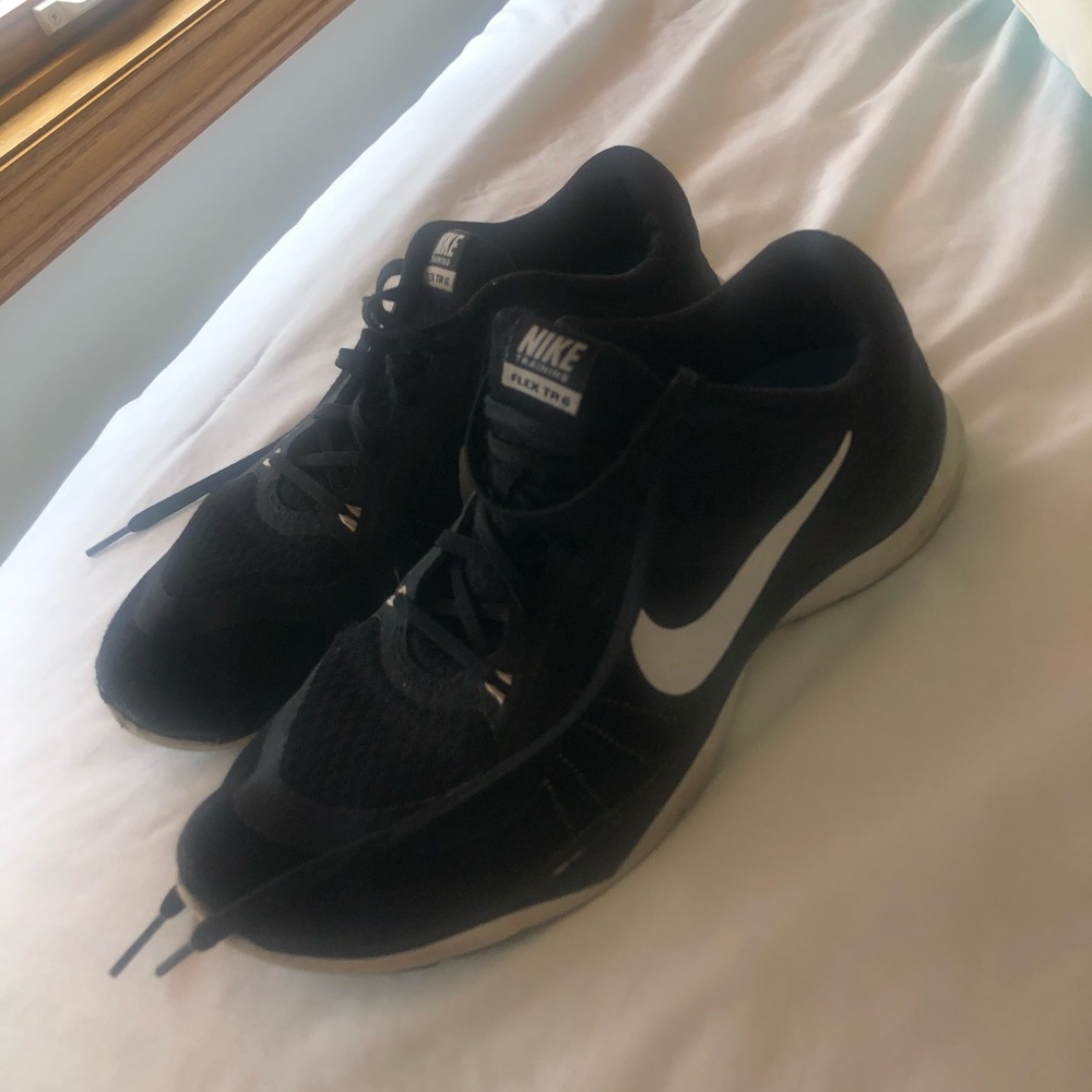 NIKE Running Shoes